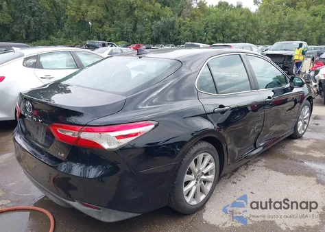 2019 Toyota Camry Le from USA, damaged, VIN 4T1B11HK5KU755248